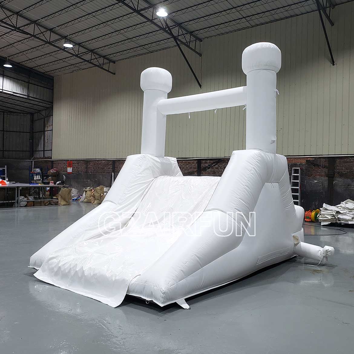 Mini inflatable pool slide for kids